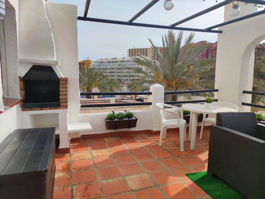 Apartamento Maika Benalsun Pueblo Evita Беналмадена Екстериор снимка